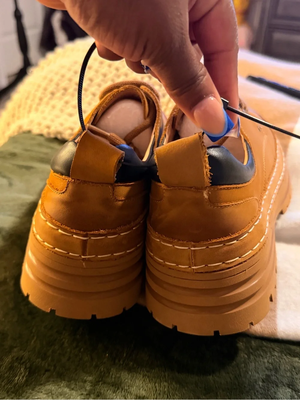 Casual leather Oxfords